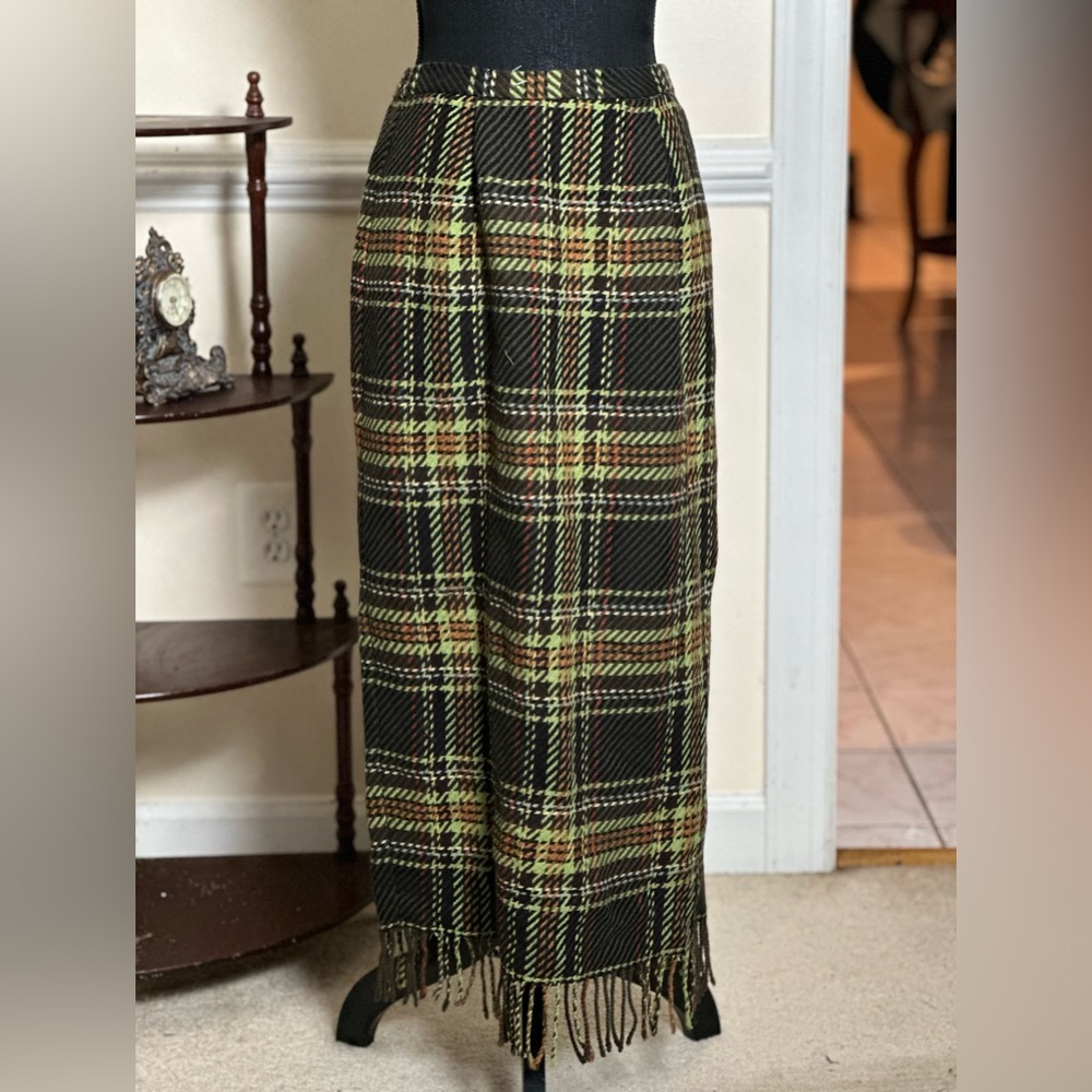 Vintage Requirements Midi Fringed Plaid Skirt